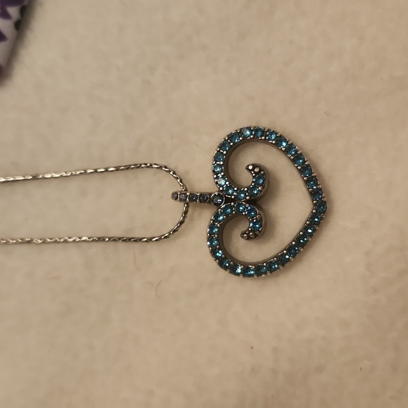 Brighton Necklace - Picture 2 of 4